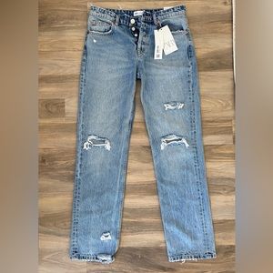 Women’s Zara Jeans. Straight Fit